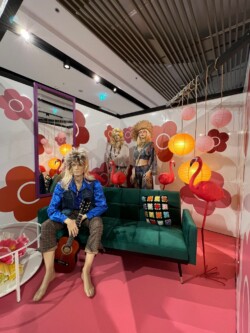 Selfie boxes Manor Sierre 6 , agence marketing événementiel suisse