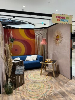 Selfie boxes Manor Sierre 4 , agence marketing événementiel suisse