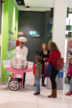 Expo 50 ans Manor Sierre 6 , agence marketing événementiel suisse